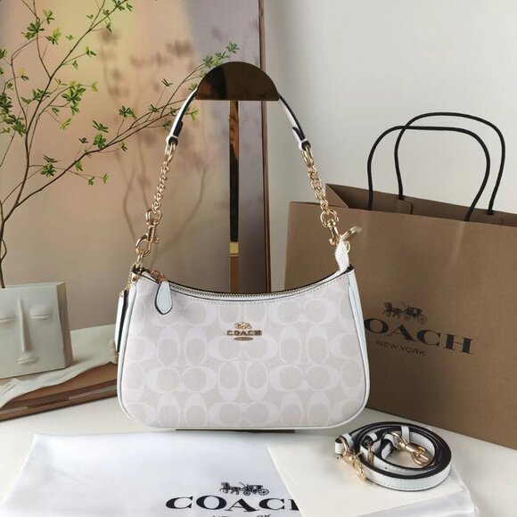 ❤️❤️❤️Coach Teri Shoulder Bag In Signature CanvasGold/White - Picture 1 of 6